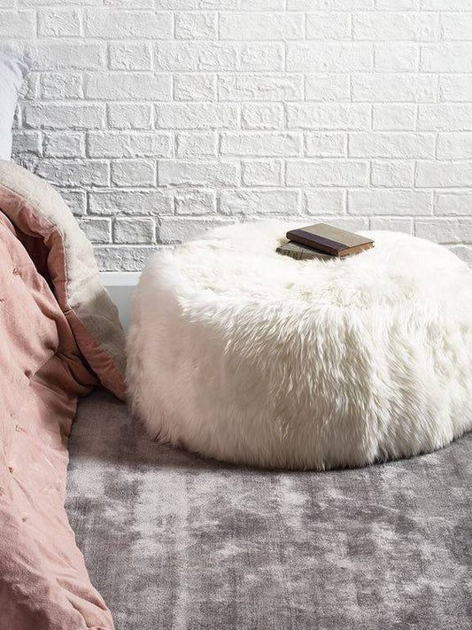 Elegant & Luxurious Pouf